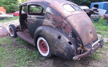 Ford-sedan-1940-18