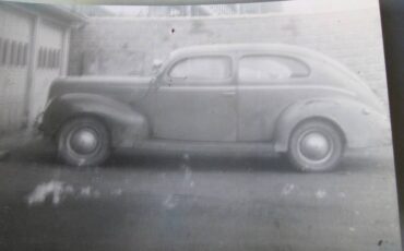 Ford-sedan-1940-green-2