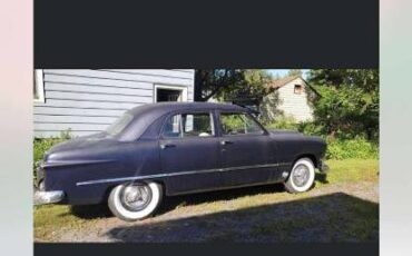 Ford-sedan-1950-blue-4