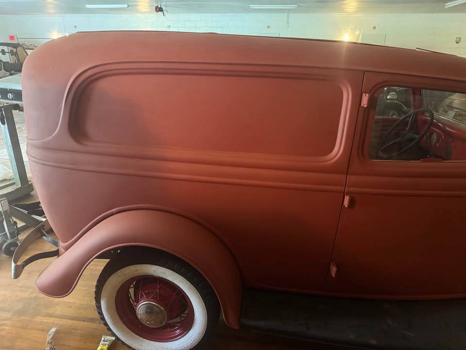 Ford-sedan-delivery-1934-1