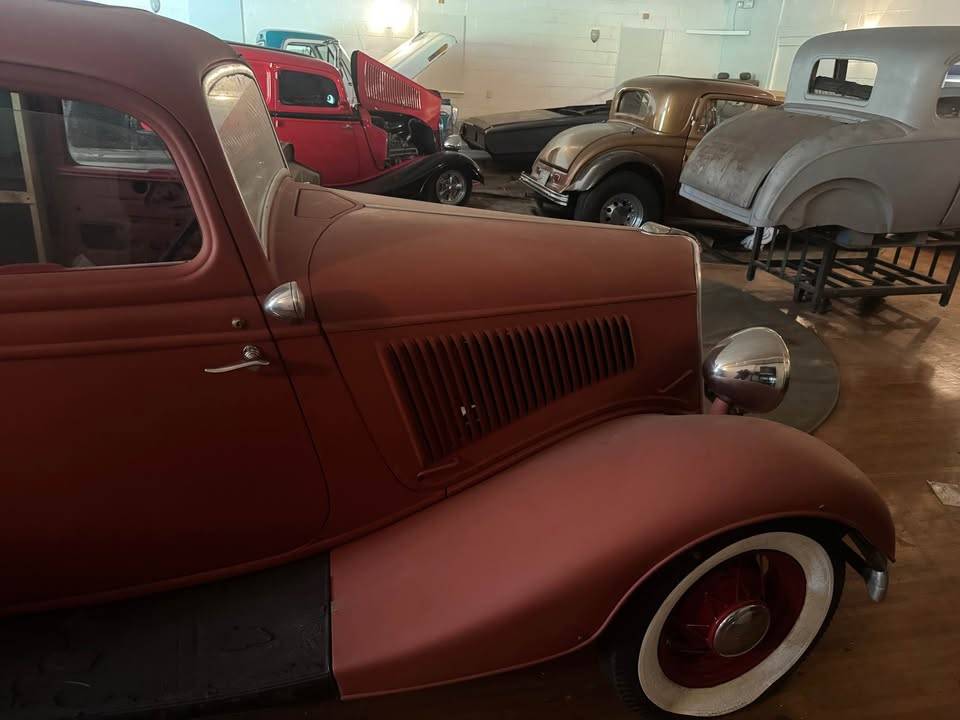 Ford-sedan-delivery-1934-2