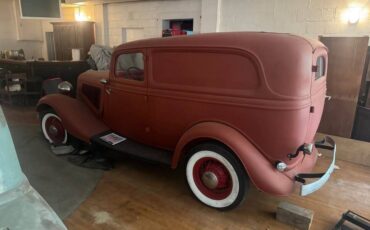 Ford-sedan-delivery-1934