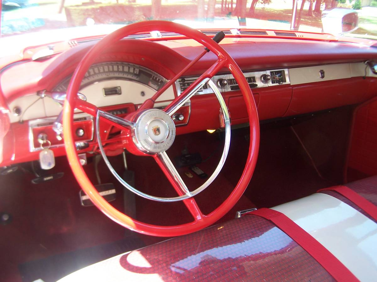 Ford-skyliner-convertible-1970-white-13