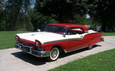 Ford-skyliner-convertible-1970-white-19