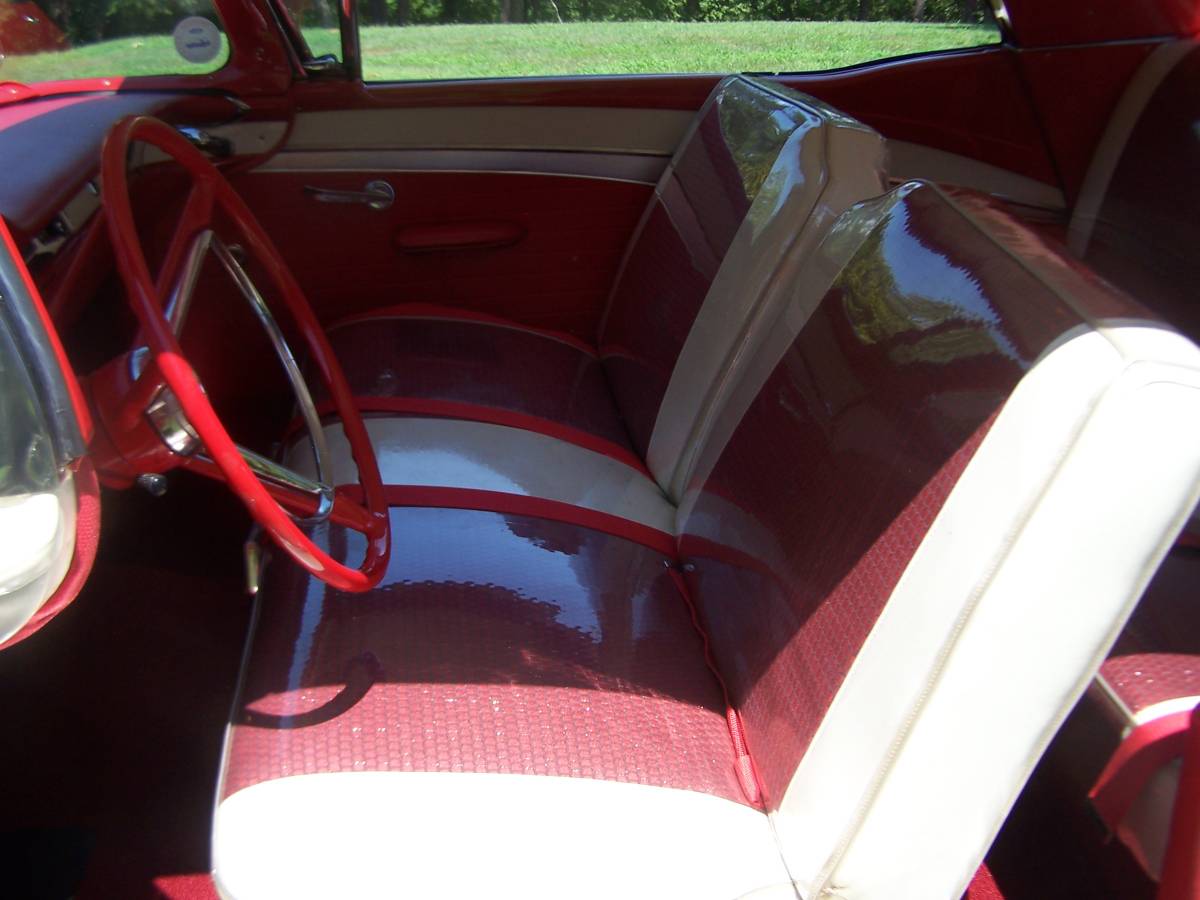 Ford-skyliner-convertible-1970-white-6