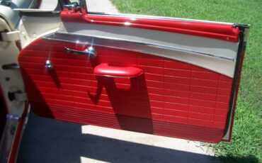 Ford-skyliner-convertible-1970-white-9