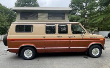 Ford-sports-mobile-1984-2