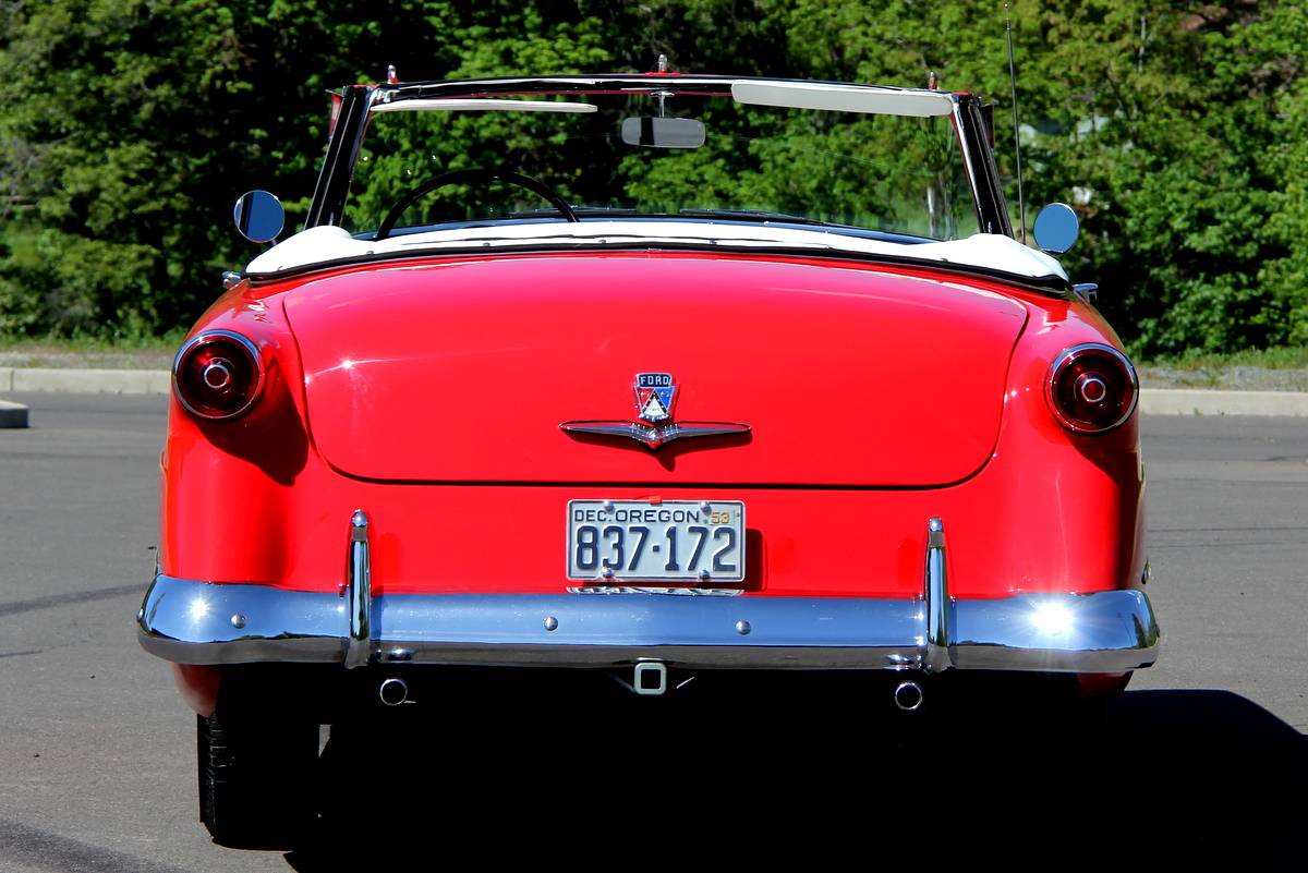 Ford-sunliner-convertible-1953-11