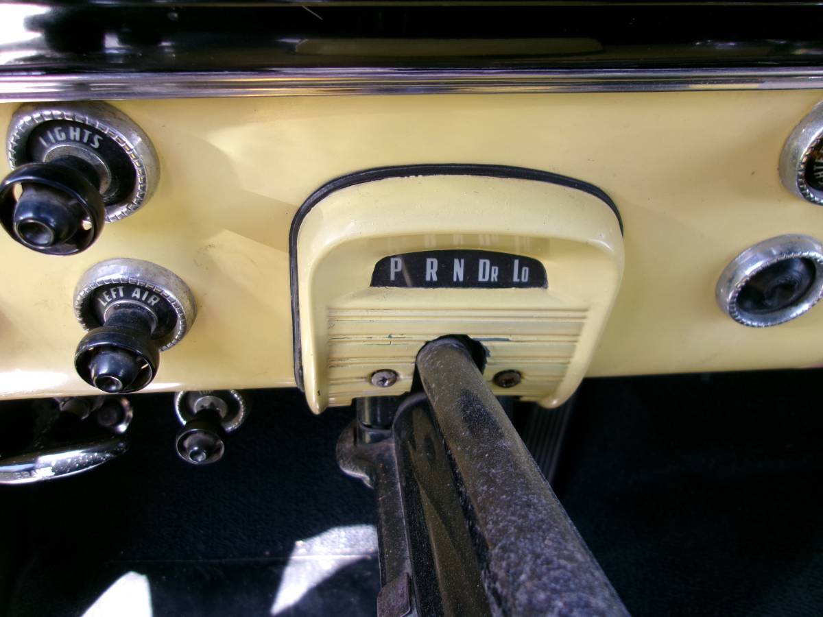 Ford-sunliner-convertible-1955-black-1