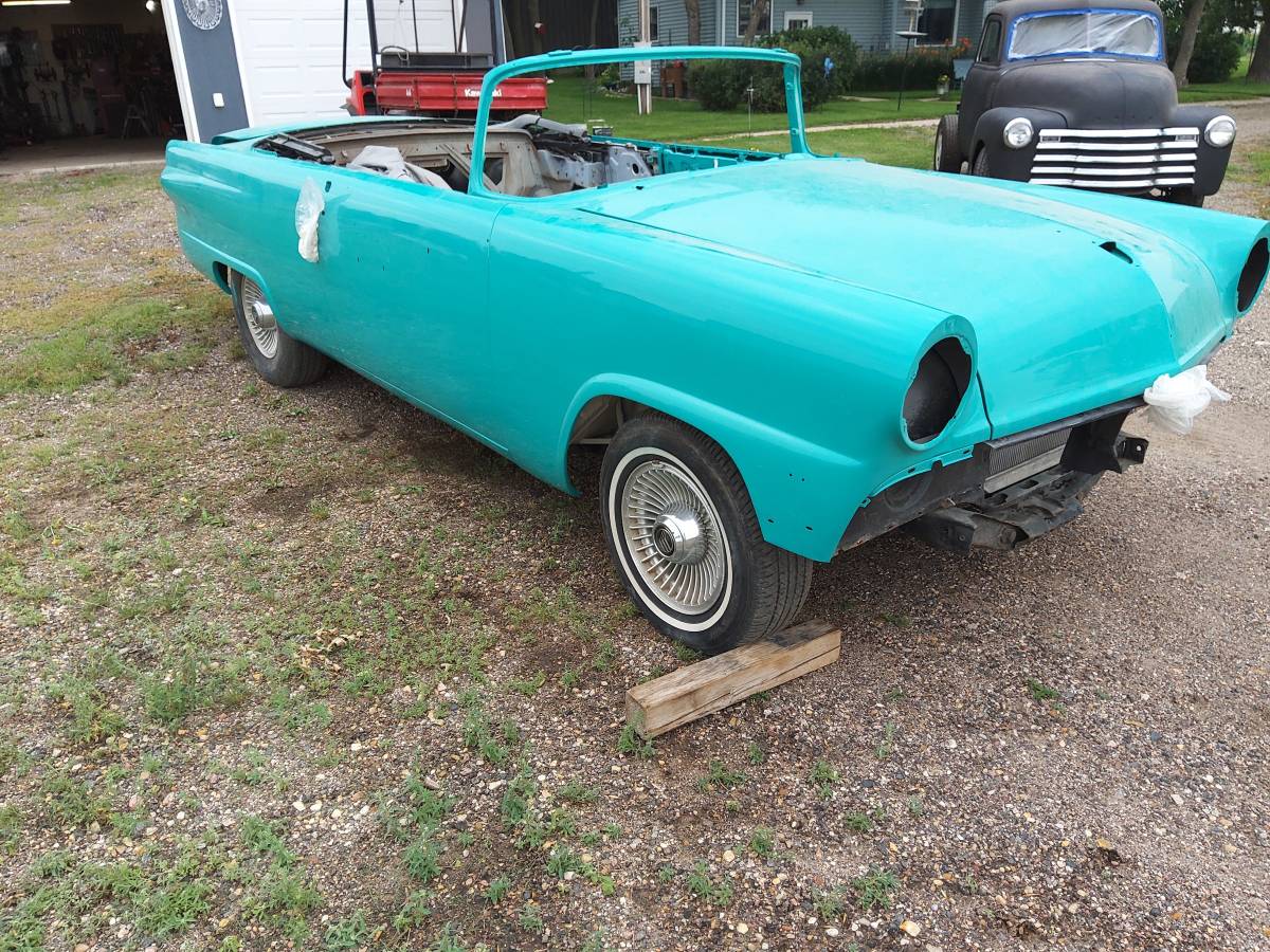 Ford-sunliner-convertible-1956-green-1