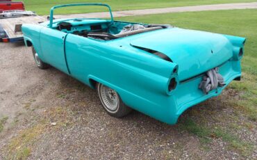 Ford-sunliner-convertible-1956-green-3