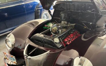 Ford-super-deluxe-1940-2