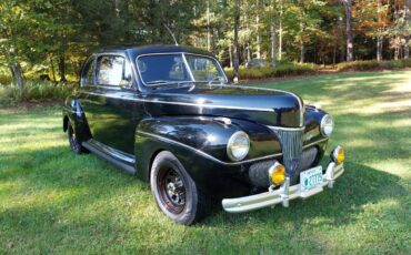 Ford-super-deluxe-1941-black-2