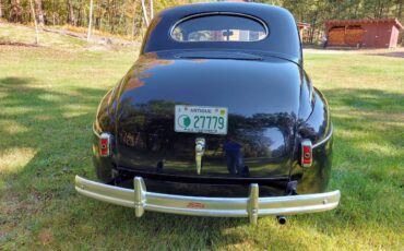 Ford-super-deluxe-1941-black-5