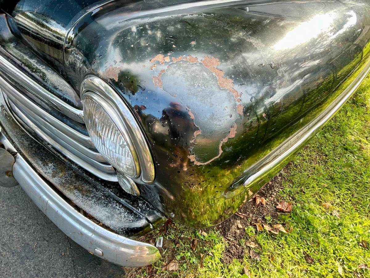 Ford-super-deluxe-1947-black-8