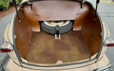 Ford-super-deluxe-1947-custom-8
