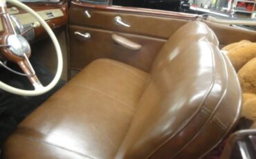 Ford-super-deluxe-convertible-1941-red-2