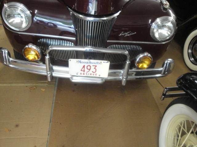 Ford-super-deluxe-convertible-1941-red-9