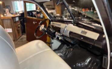 Ford-super-deluxe-woody-1941-brown-20