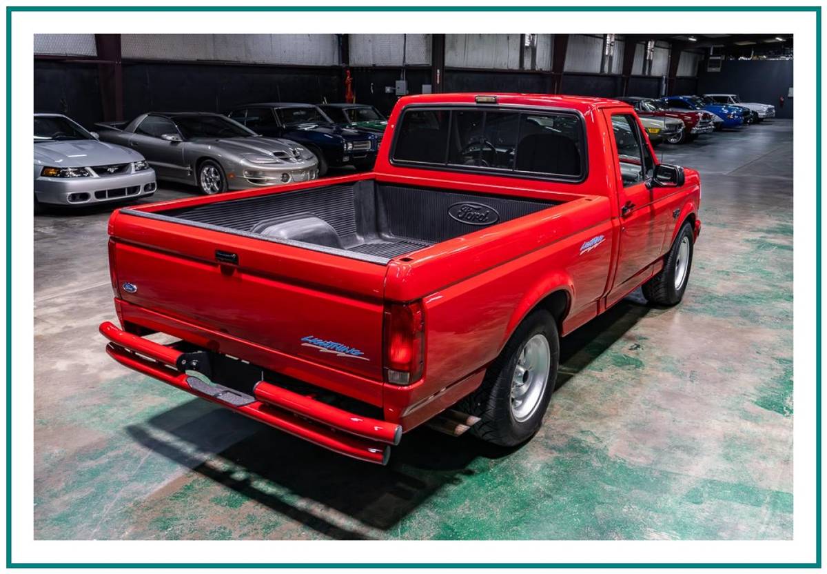 Ford-svt-lightning-1993-red-1