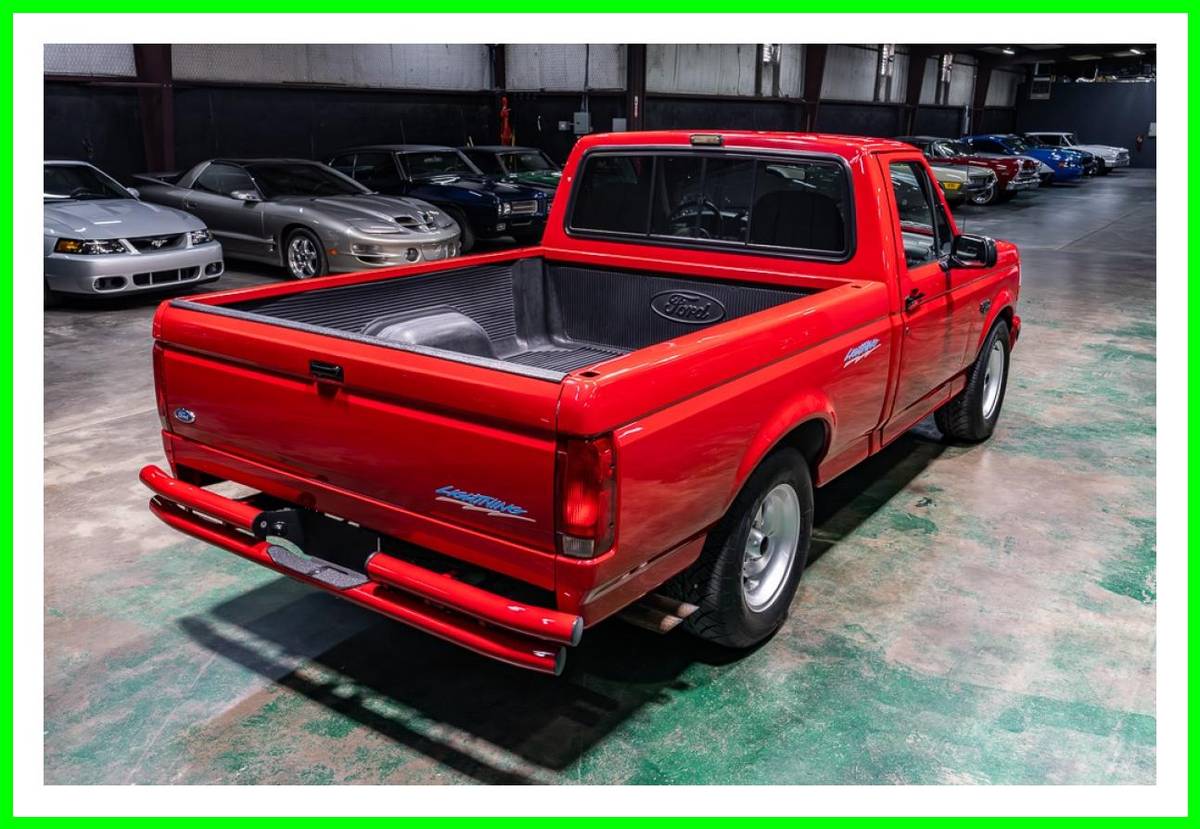 Ford-svt-lightning-1993-red-21