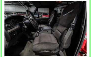Ford-svt-lightning-1993-red-22