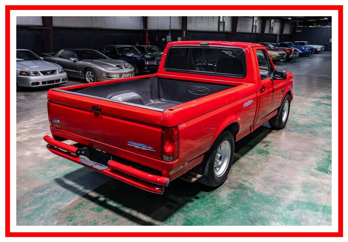 Ford-svt-lightning-1993-red-25