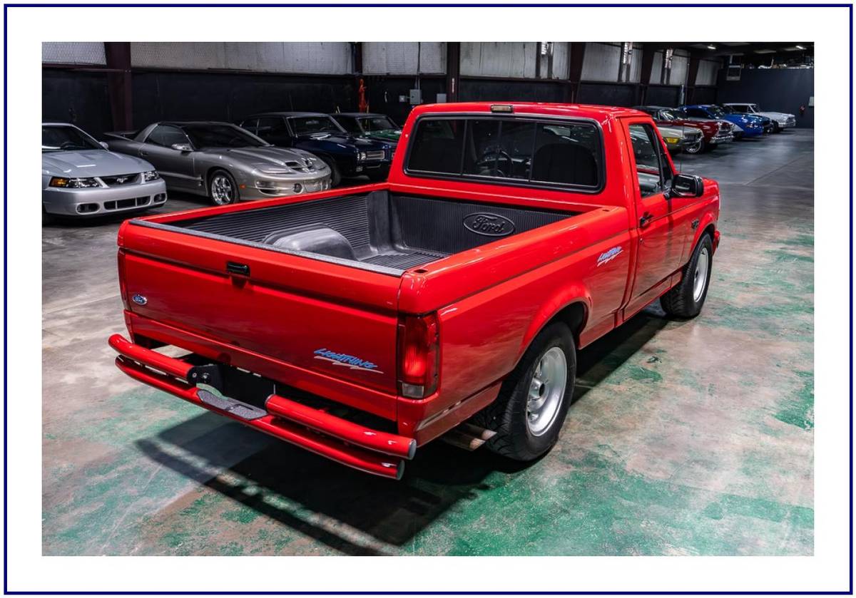 Ford-svt-lightning-1993-red-29