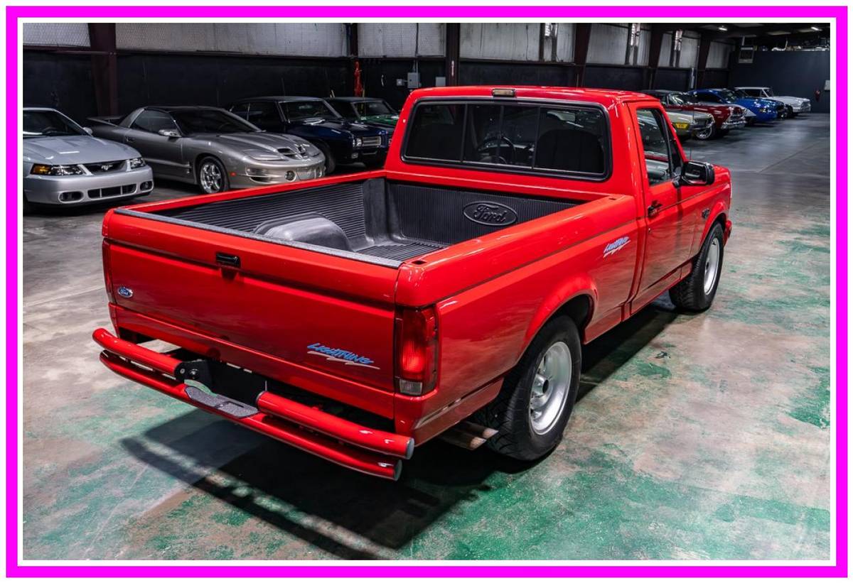 Ford-svt-lightning-1993-red-9
