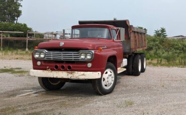 Ford-t-800-1959-red-1