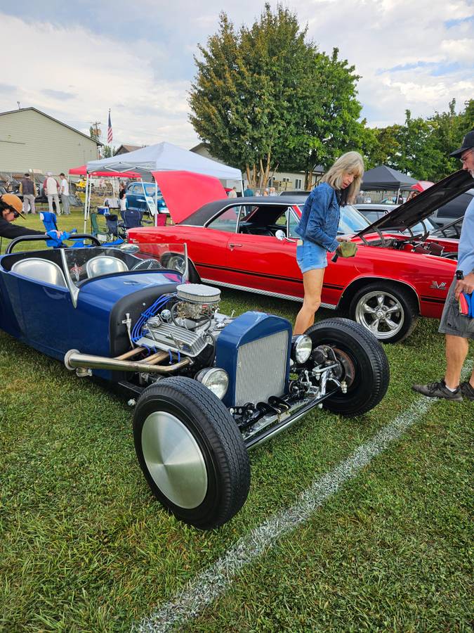 Ford-t-bucket-1922-blue-5