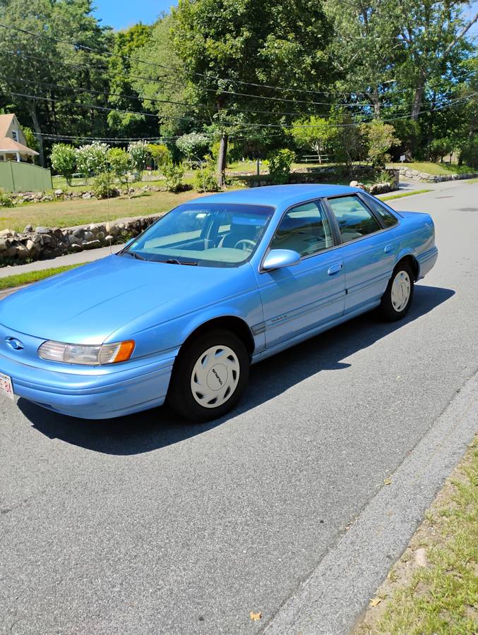 Ford-taurus-1995-blue-1