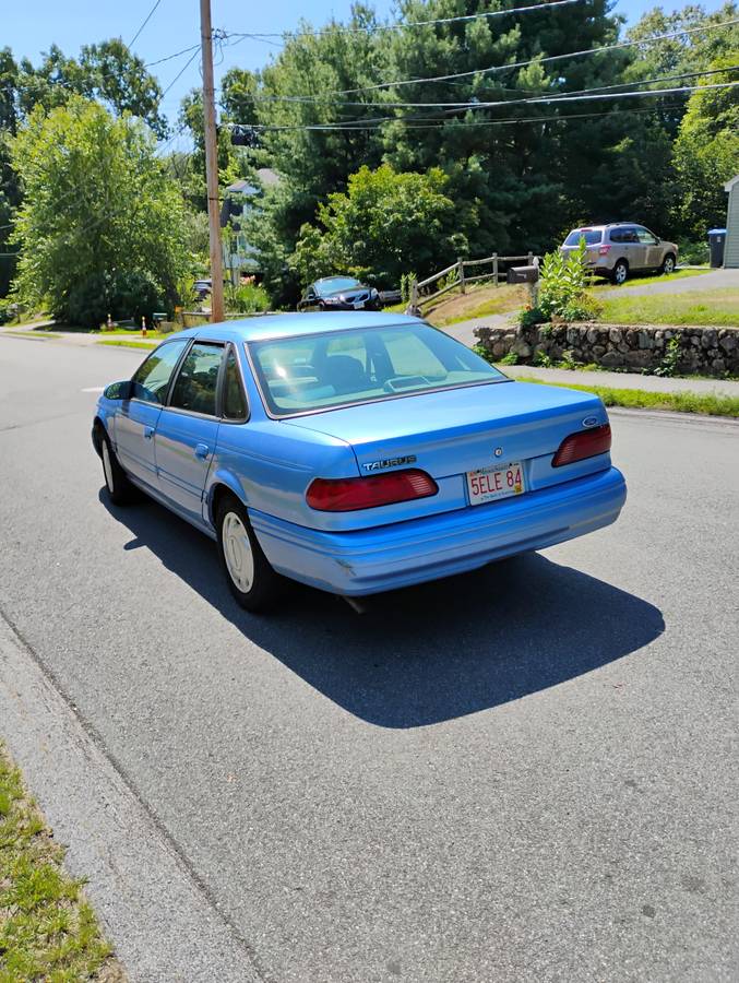 Ford-taurus-1995-blue-2