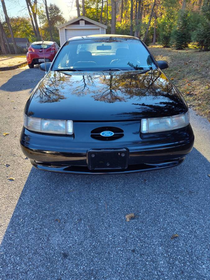 Ford-taurus-sho-1993-black-2