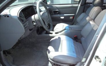 Ford-taurus-sho-1993-white-10