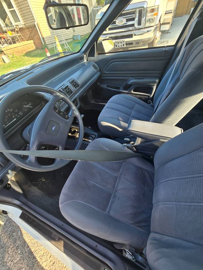 Ford-tempo-1994-blue-7