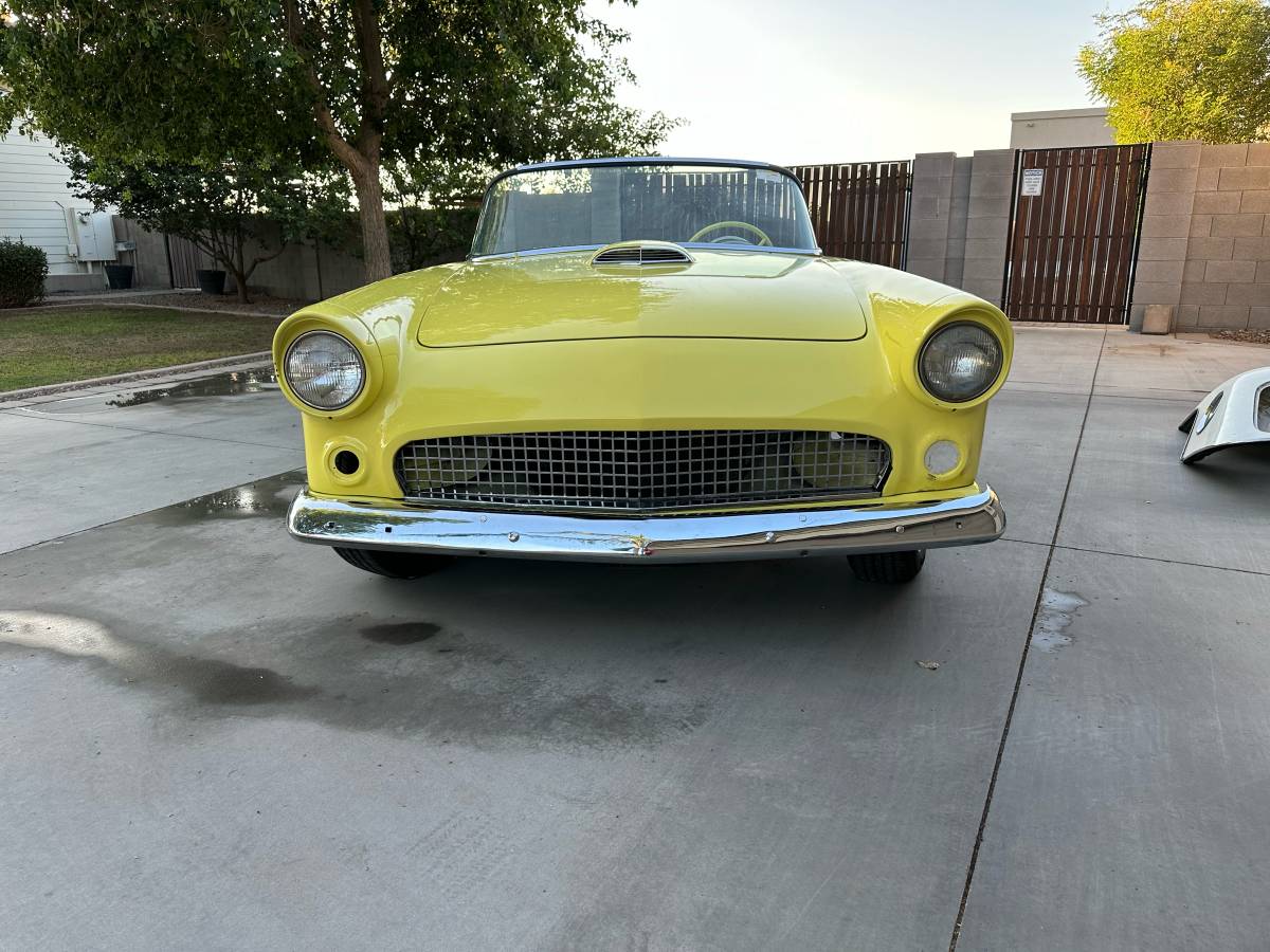 Ford-thunderbird-1956-yellow-1