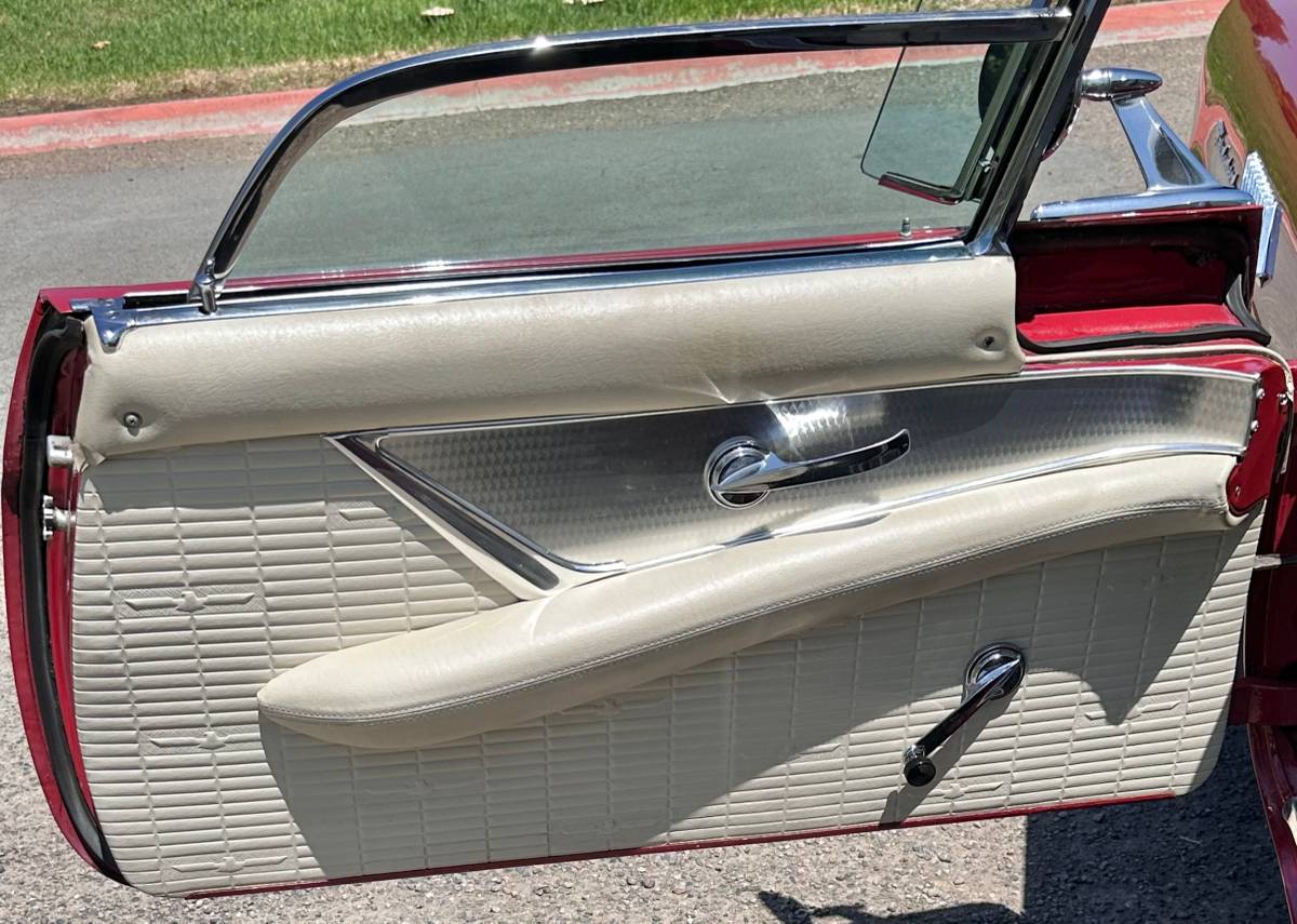 Ford-thunderbird-1957-red-11