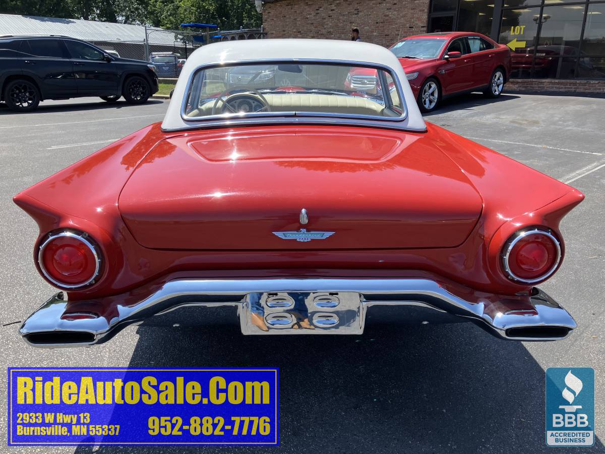 Ford-thunderbird-1957-red-18