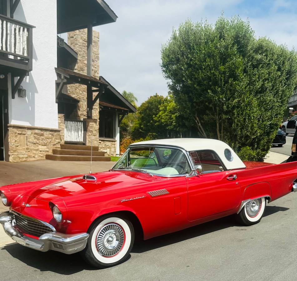 Ford-thunderbird-1957-red-19