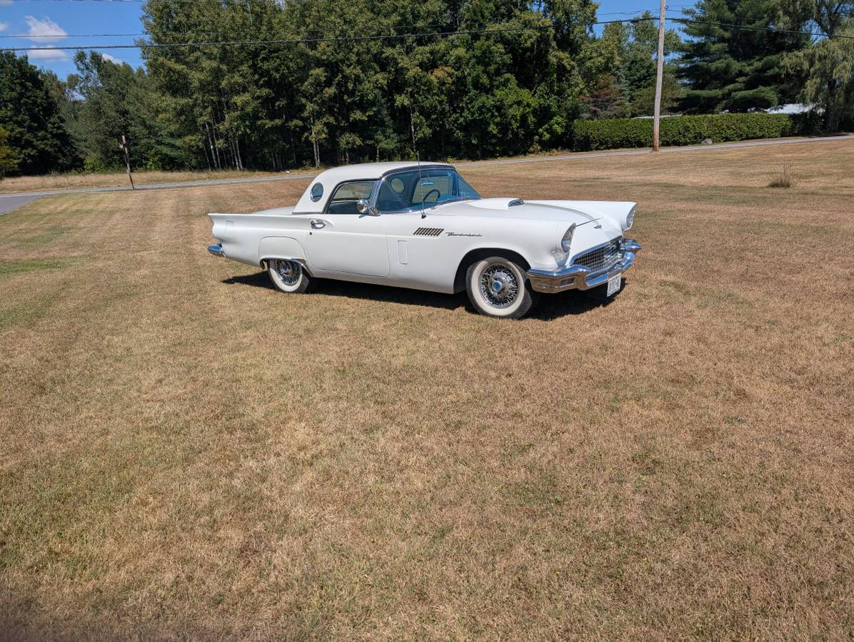 Ford-thunderbird-1957-white-1