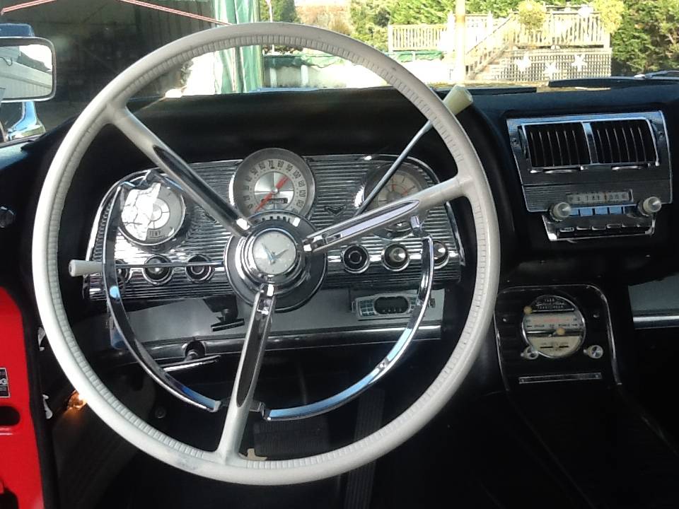Ford-thunderbird-1960-red-3
