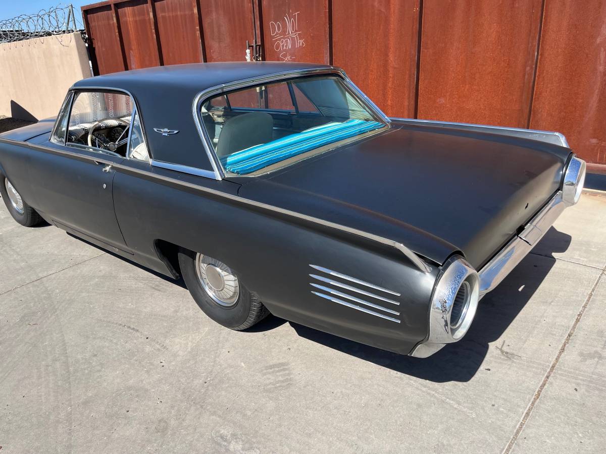 Ford-thunderbird-1961-black-16