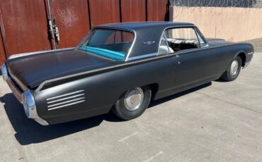 Ford-thunderbird-1961-black-2