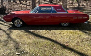 Ford-thunderbird-1962-red