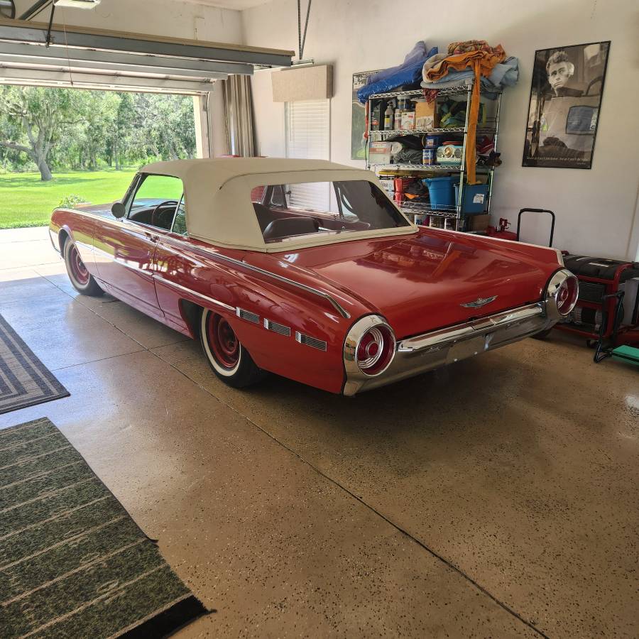 Ford-thunderbird-1962-red-4