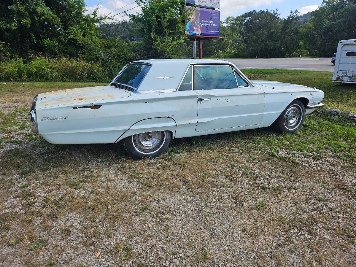 Ford-thunderbird-1966-2