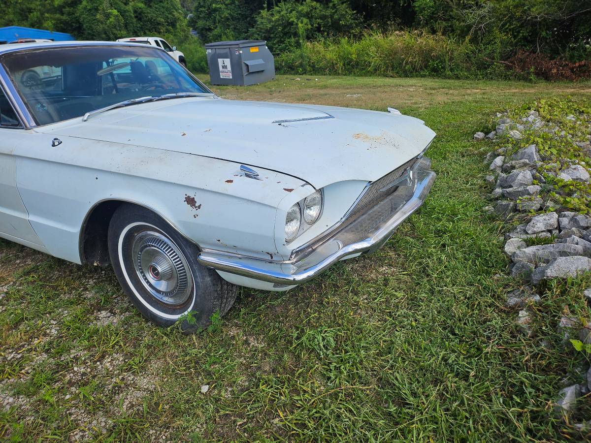Ford-thunderbird-1966-3