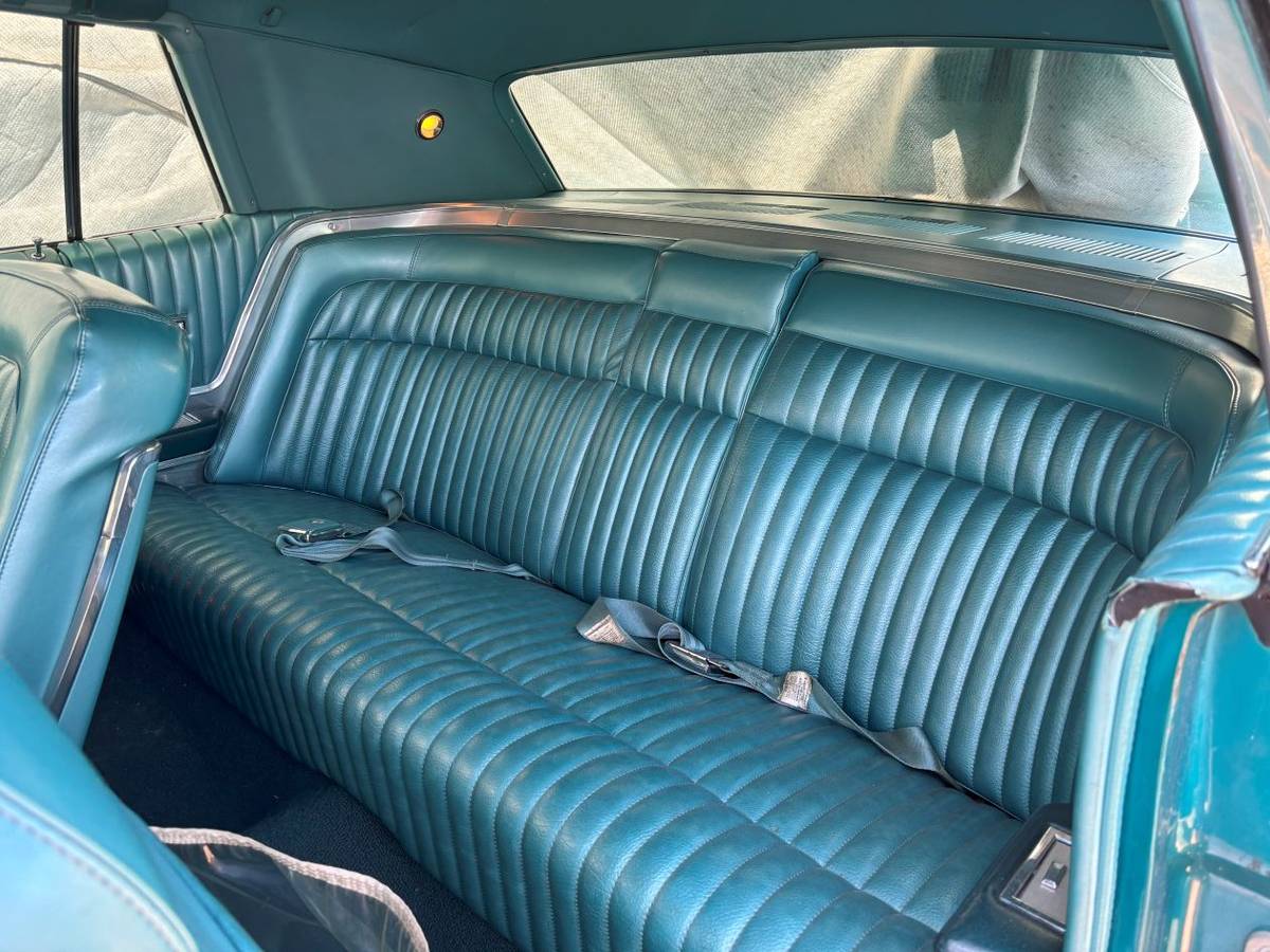 Ford-thunderbird-1968-blue-4
