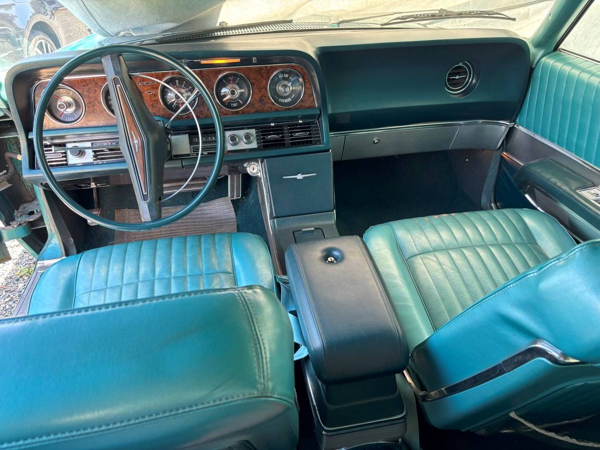 Ford-thunderbird-1968-blue-5